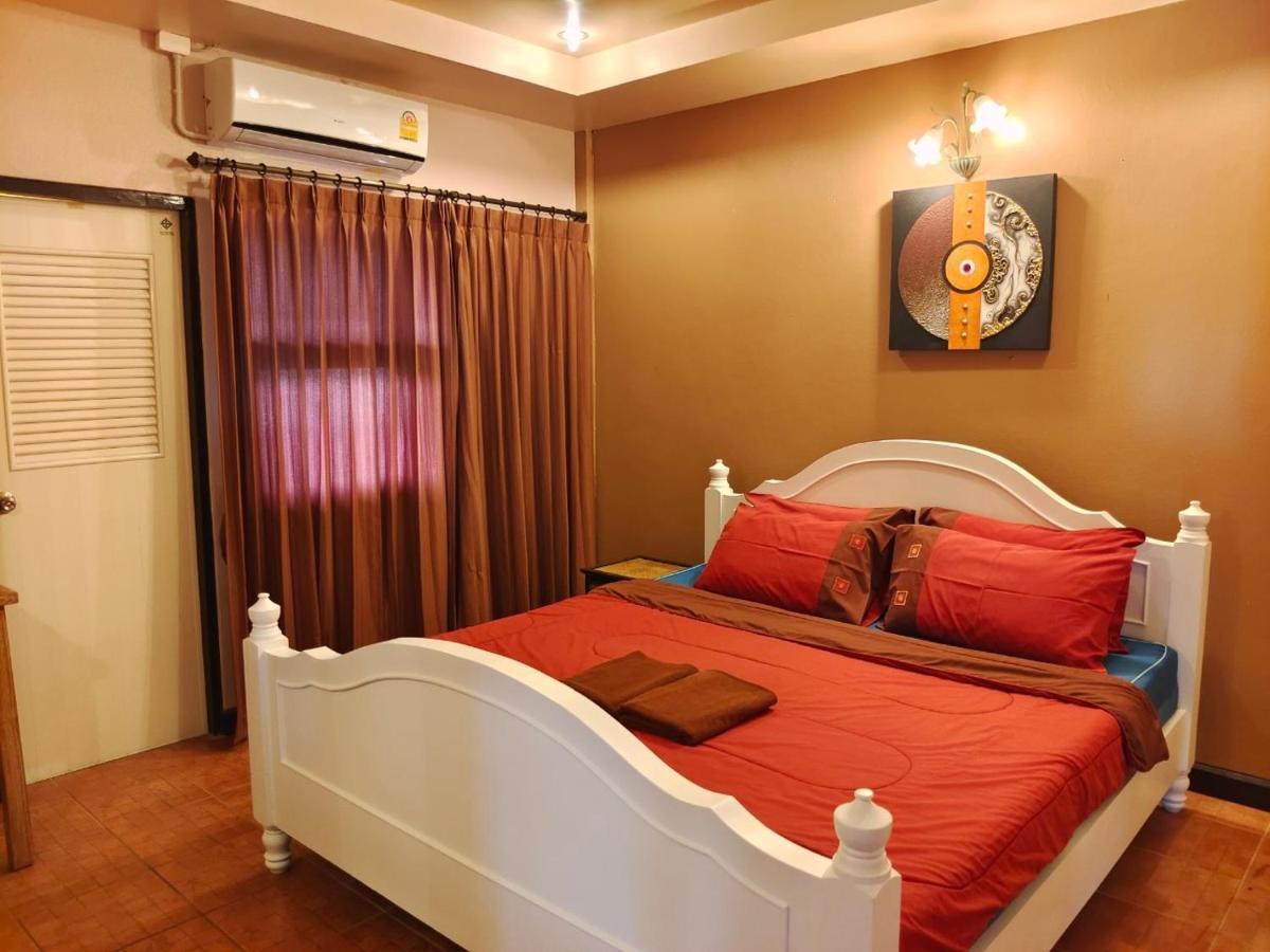 Wualai Boutique By Lanna Oriental Hotell Chiang Mai Exteriör bild
