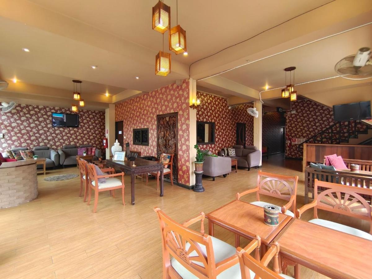 Wualai Boutique By Lanna Oriental Hotell Chiang Mai Exteriör bild